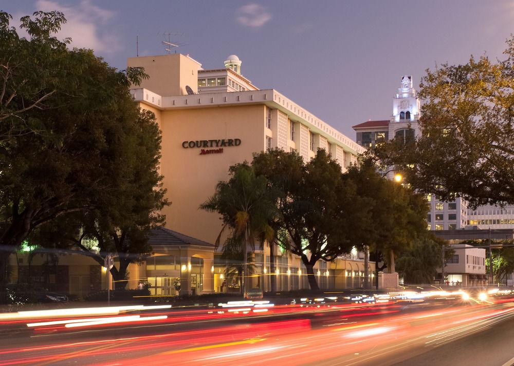 Courtyard Miami Coral Gables Hotel Buitenkant foto